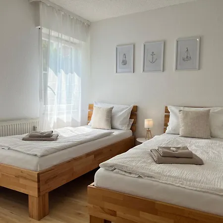 Seeblick In Apartment